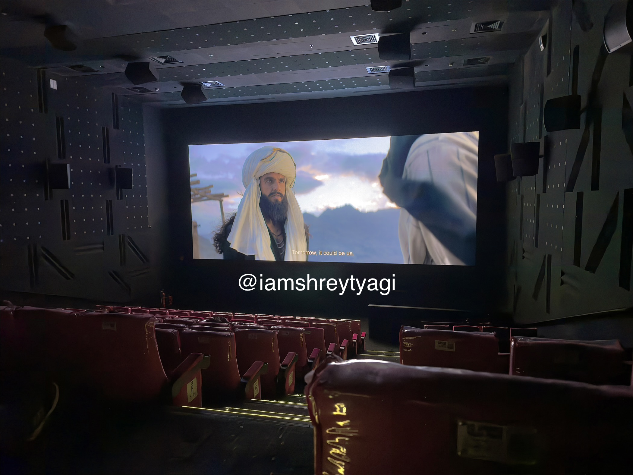 Dhurandhar playing while the entire auditorium is visible